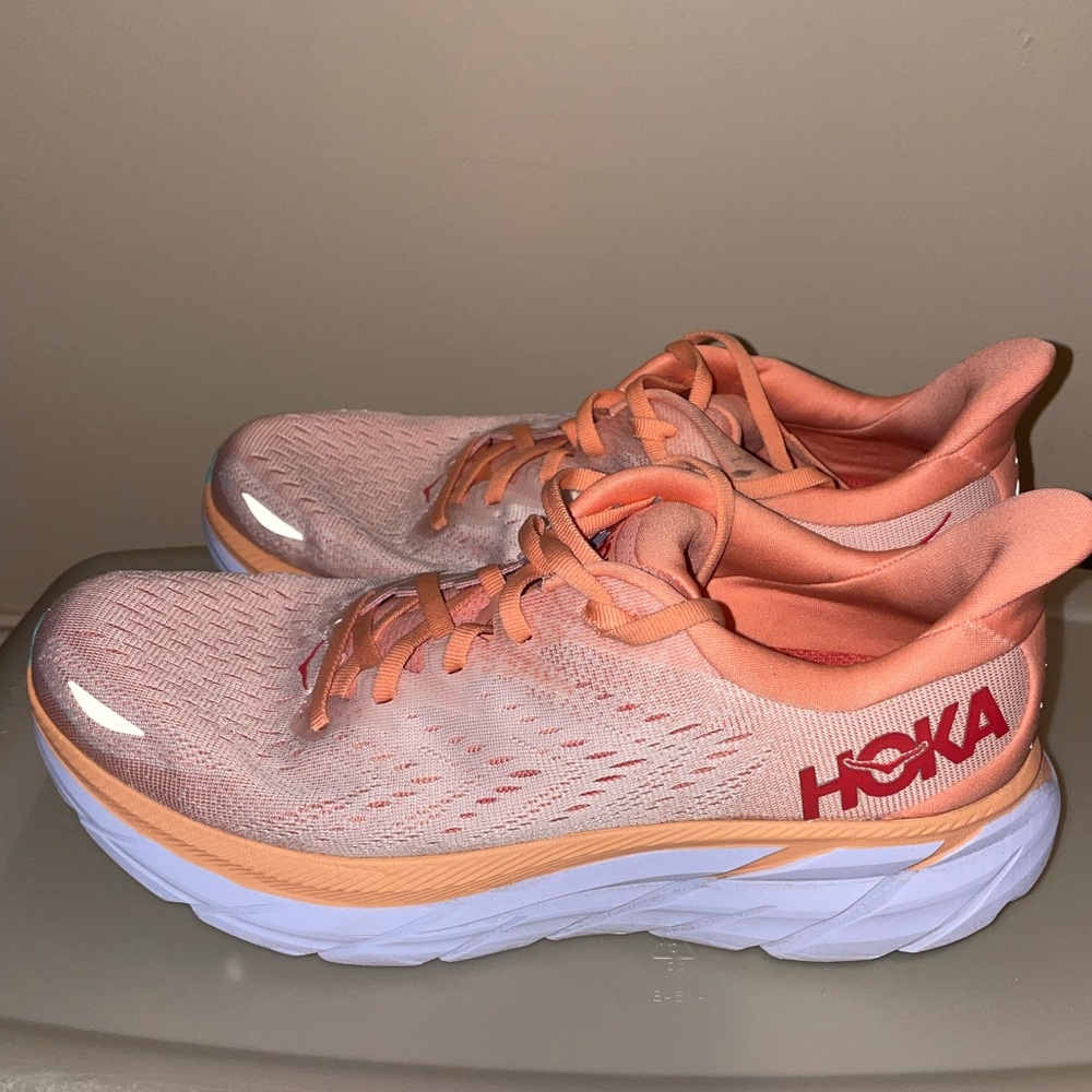 Womens Hoka Clifton run sneakers